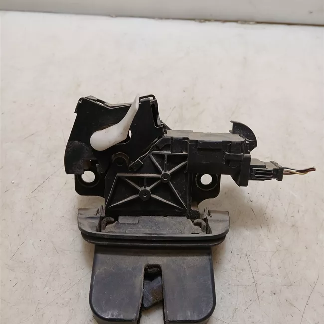 Serratura portello posteriore