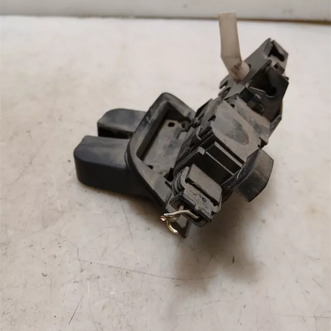 Serratura portello posteriore