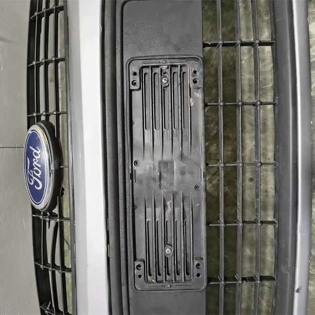 Paraurti anteriore primer