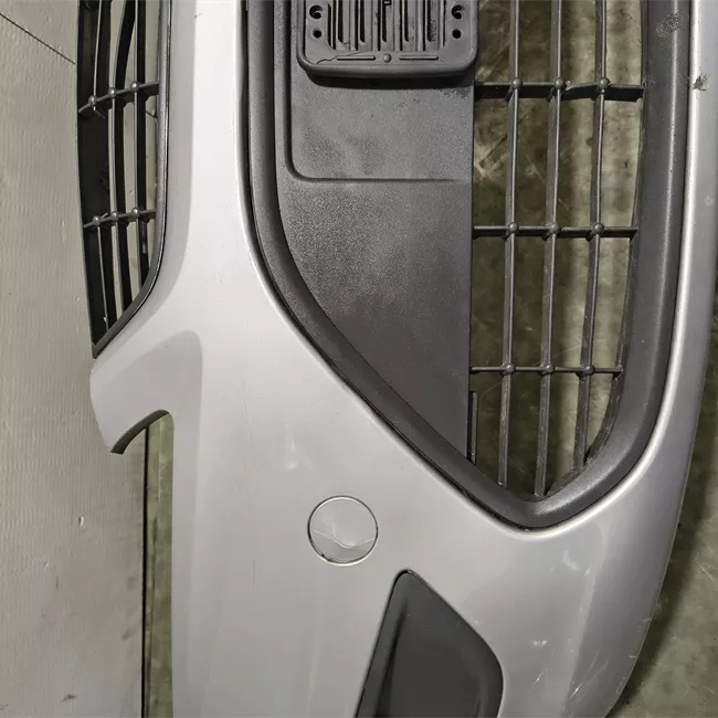 Paraurti anteriore primer