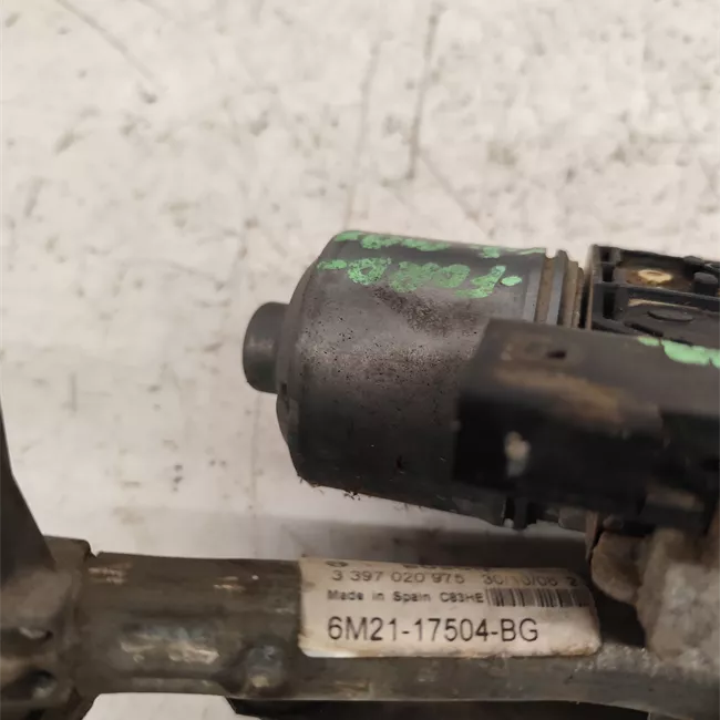 Motorino tergiparabrezza divergente destro