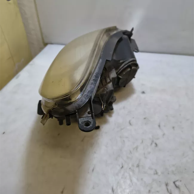 Proiettore sinistro cromo