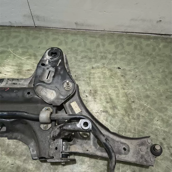 Telaio ausiliario anteriore