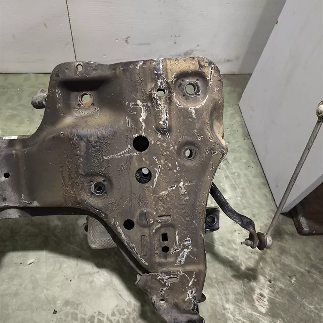 Telaio ausiliario anteriore