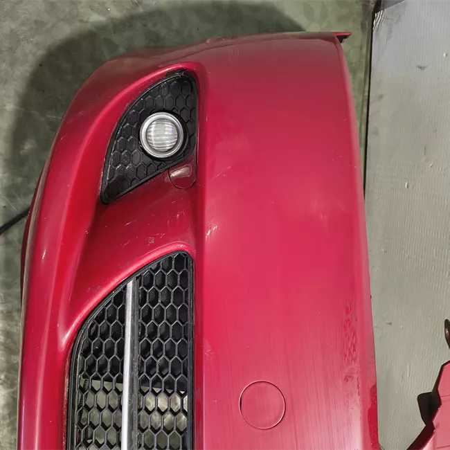 Paraurti anteriore con tergilavafari primer