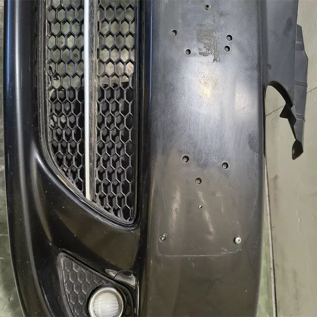 Paraurti anteriore con tergilavafari primer