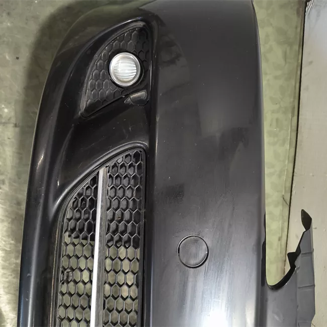 Paraurti anteriore con tergilavafari primer