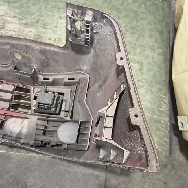 Paraurti anteriore Tergilavafari e fendi primer