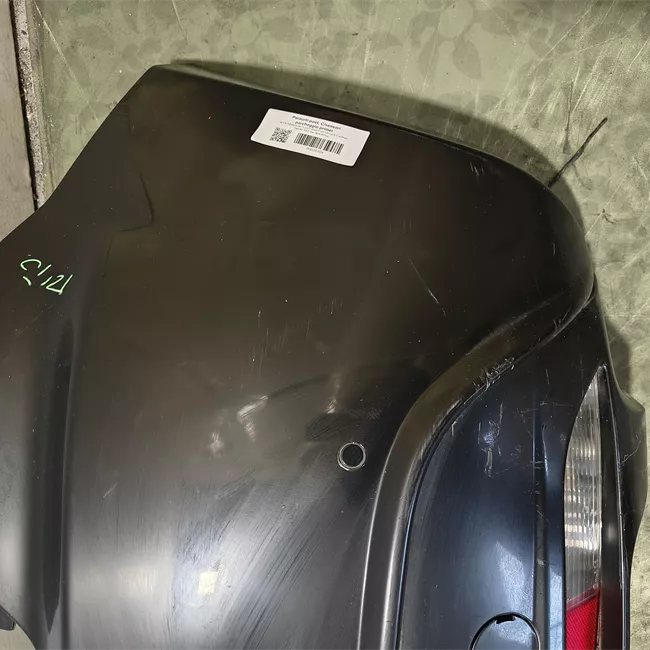 Paraurti posteriore con sensori parcheggio primer