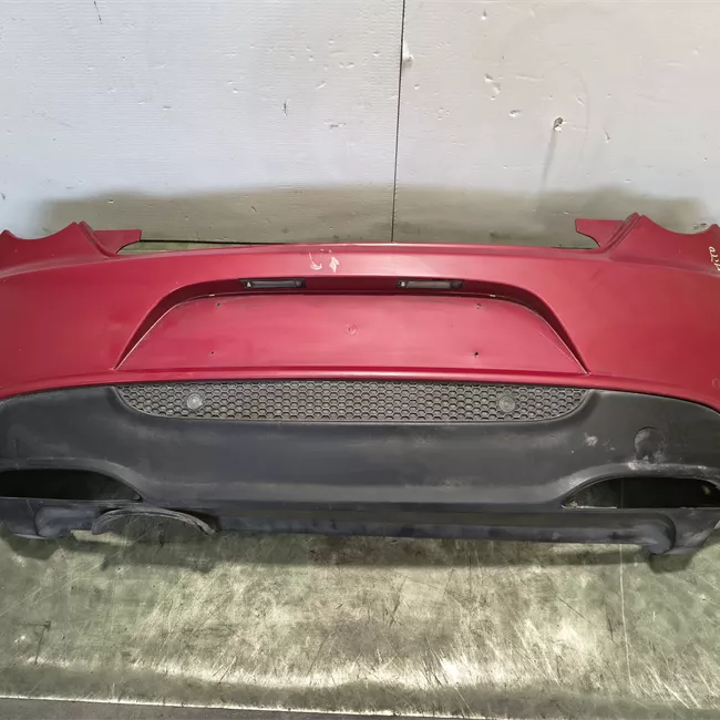 Paraurti posteriore con sensori parcheggio primer