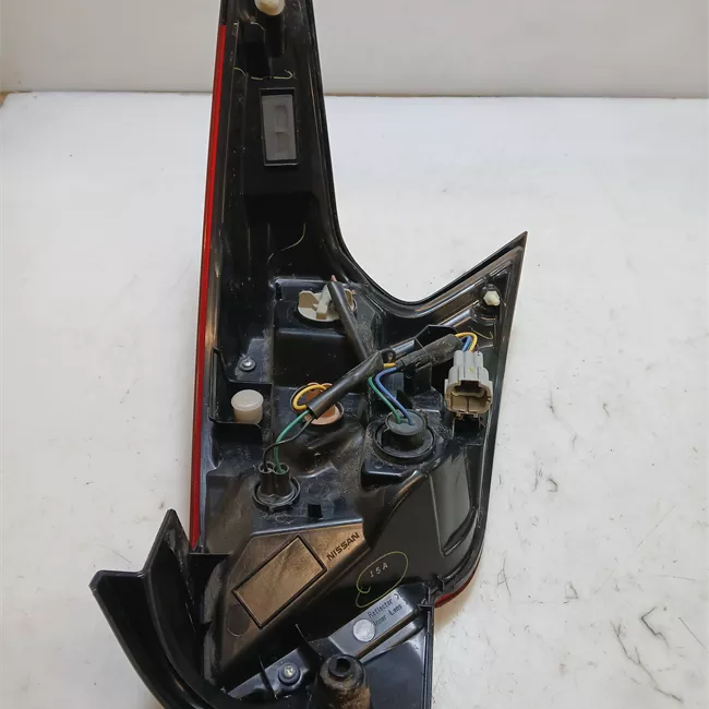 Fanale posteriore sinistro