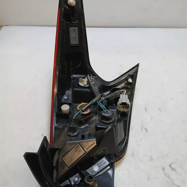 Fanale posteriore sinistro