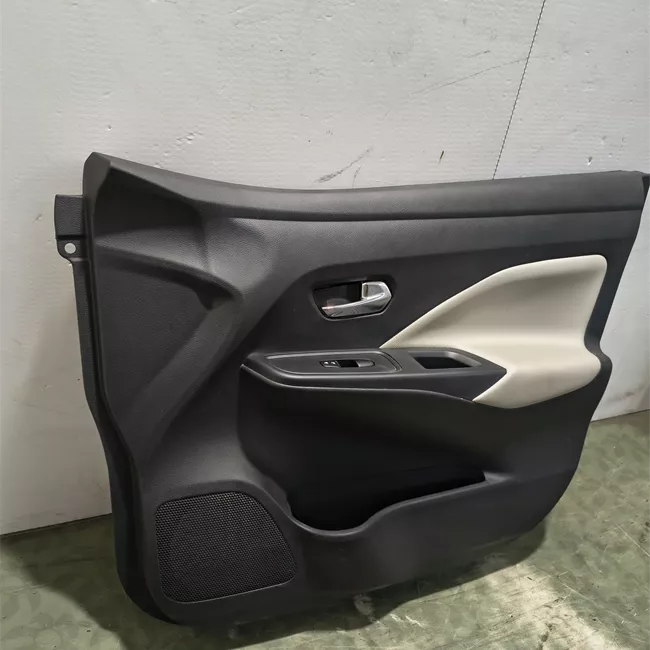 Pannello interno porta anteriore destro