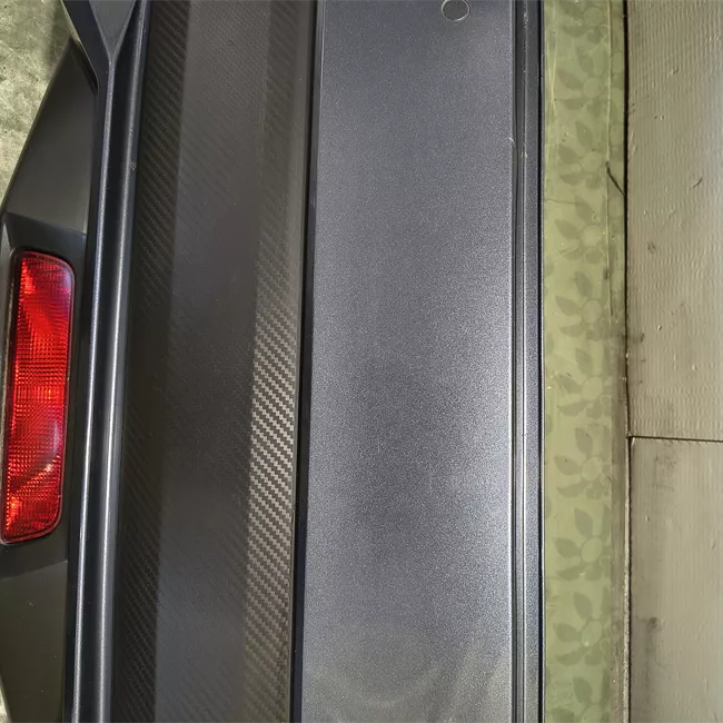 Paraurti posteriore sensori parcheggio grigio