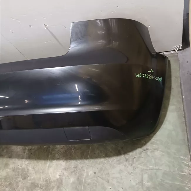 Paraurti posteriore primer