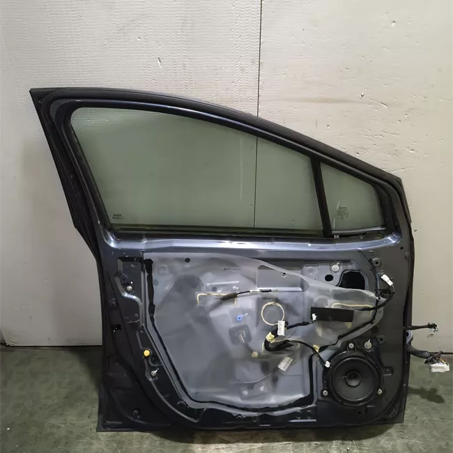 Porta anteriore sinistra