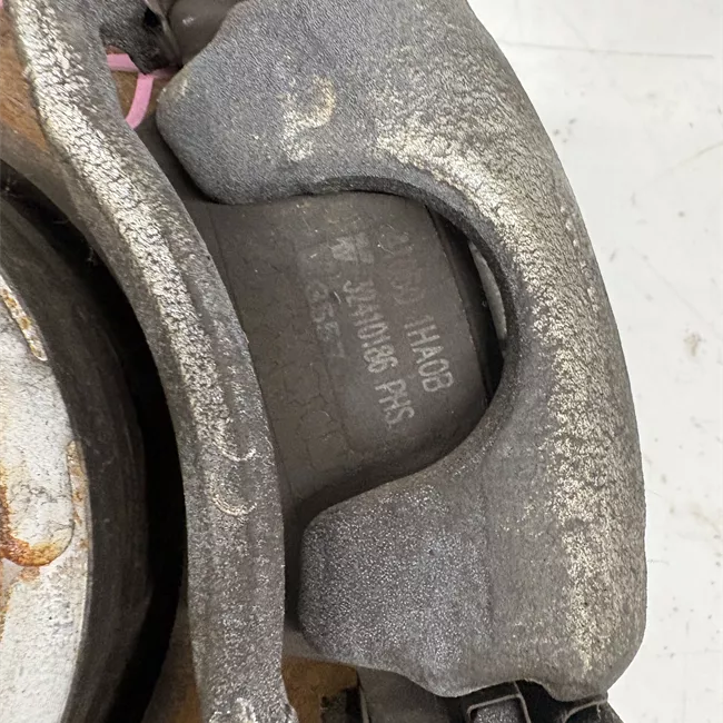 Montante sospensione anteriore destro