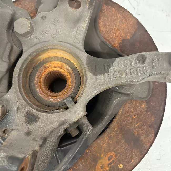 Montante sospensione anteriore sinistro