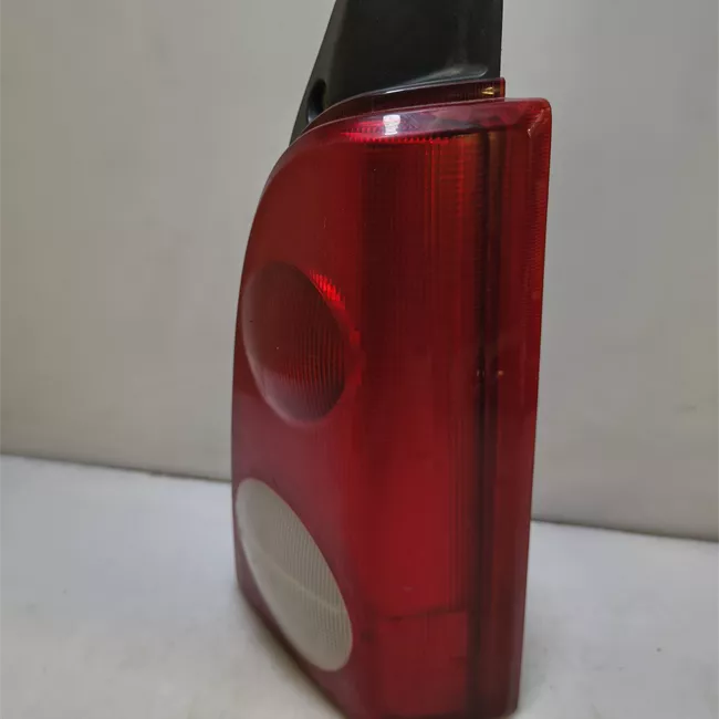 Fanale posteriore destro