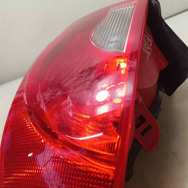 Fanale posteriore parte esterno destro