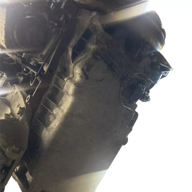 Motore semicompleto rotazionale