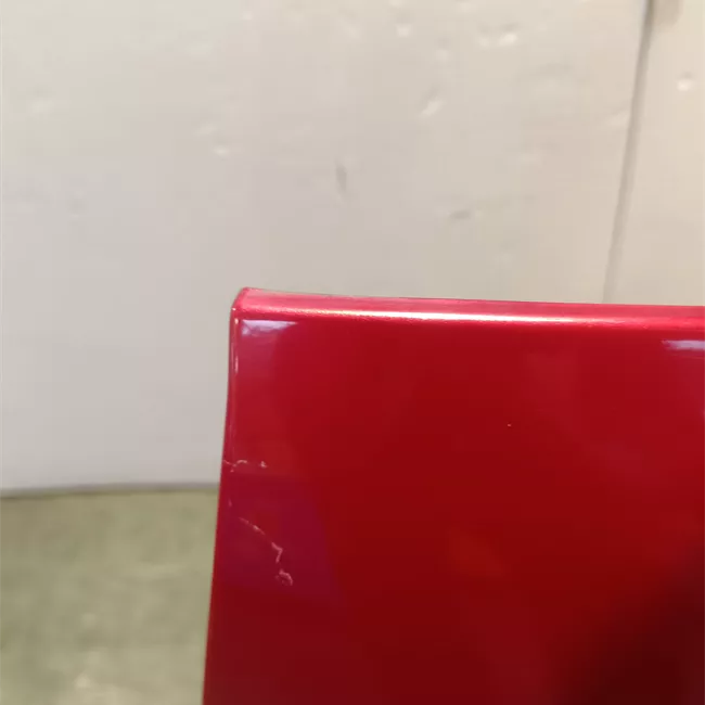 Parafango anteriore destro