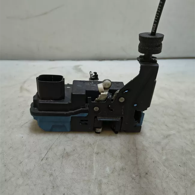 Serratura porta posteriore sinistra