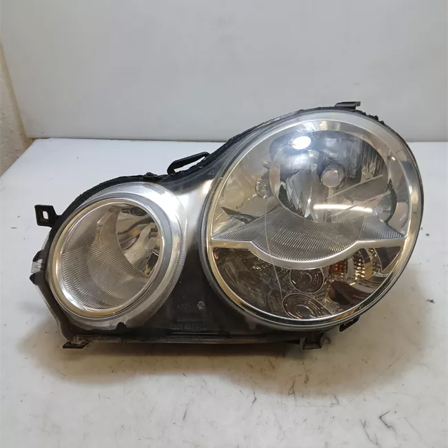 Proiettore sinistro AL