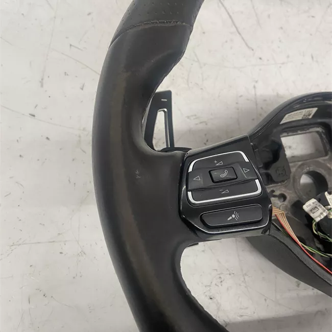 Volante Pelle multifunzione Nero