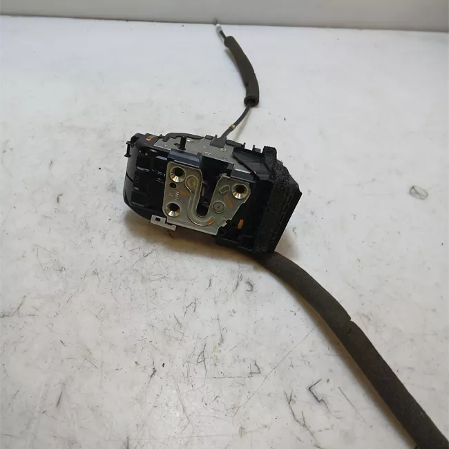 Serratura porta posteriore destra