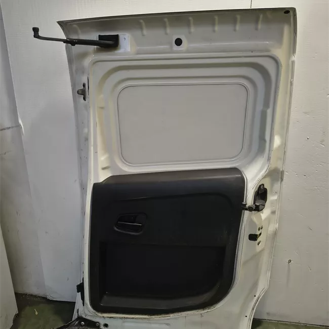 Porta posteriore destra