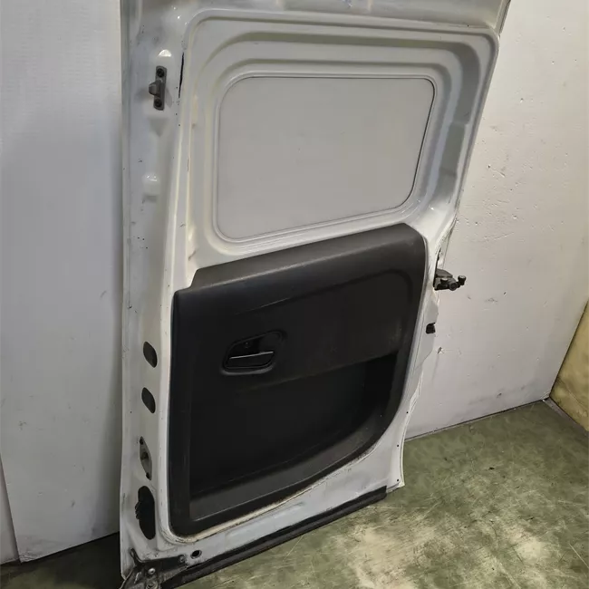 Porta posteriore destra