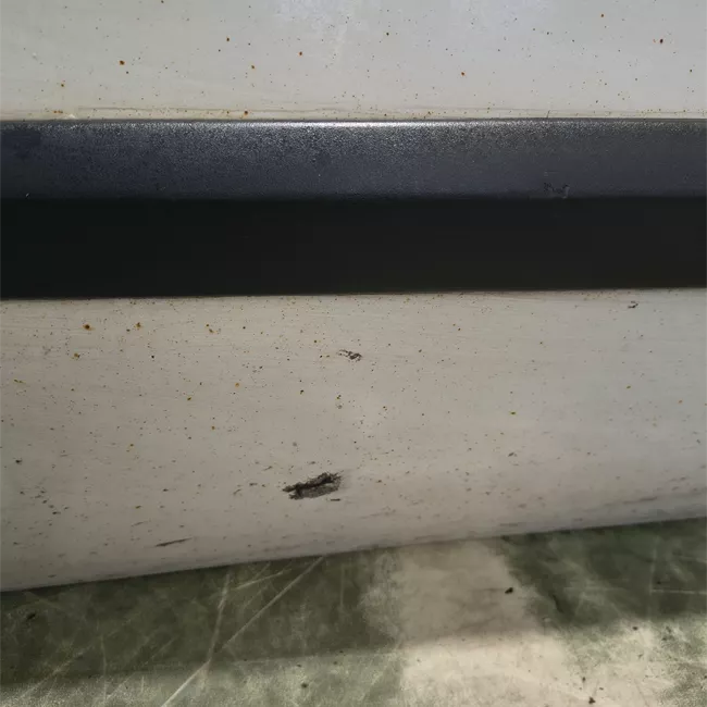 Porta anteriore sinistra