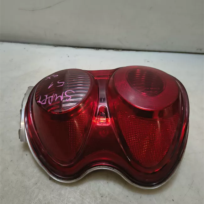 Fanale posteriore sinistro