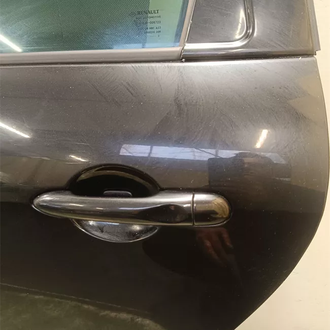 Porta posteriore sinistra