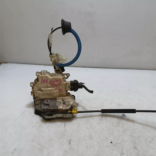 Serratura porta anteriore destra