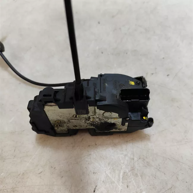 Serratura porta posteriore destra