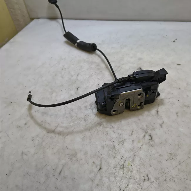 Serratura porta posteriore destra