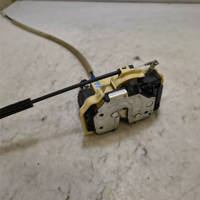 Serratura porta anteriore destra con telecomando