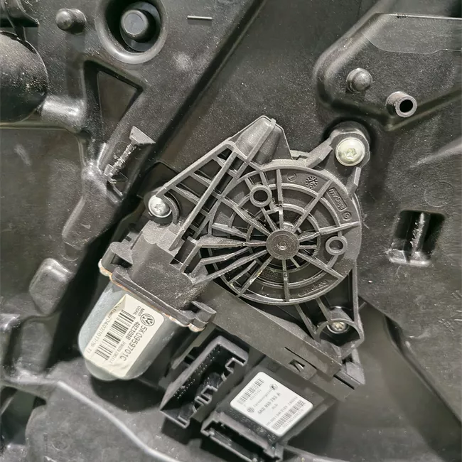 Alzacristallo elettrico porta anteriore sinistro