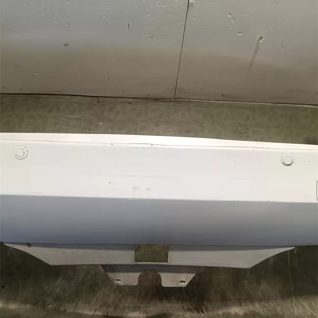 Paraurti posteriore con sensore parcheggio