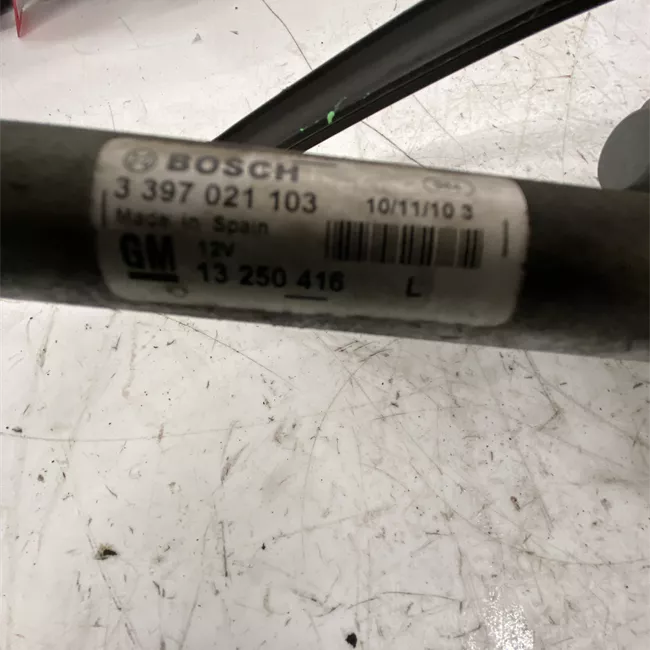 Meccanismo tergiparabrezza con motorino