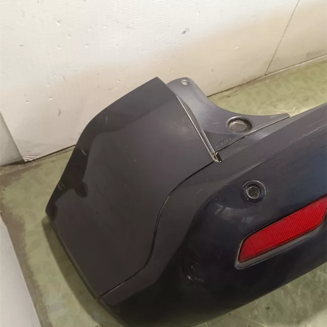 Paraurti posteriore centrale Singolo scarico