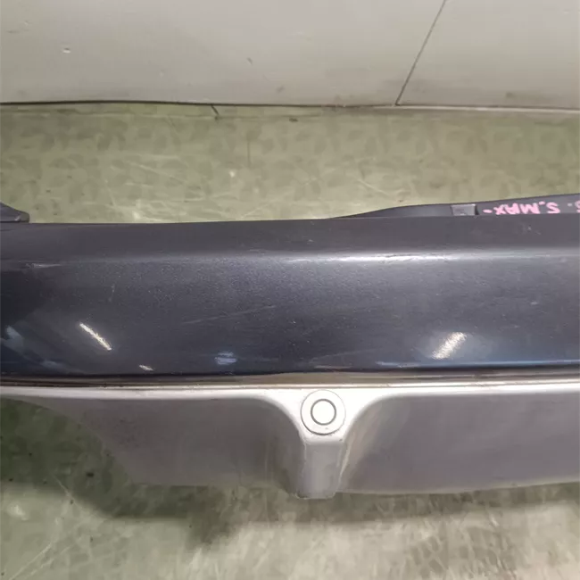 Paraurti posteriore centrale Singolo scarico