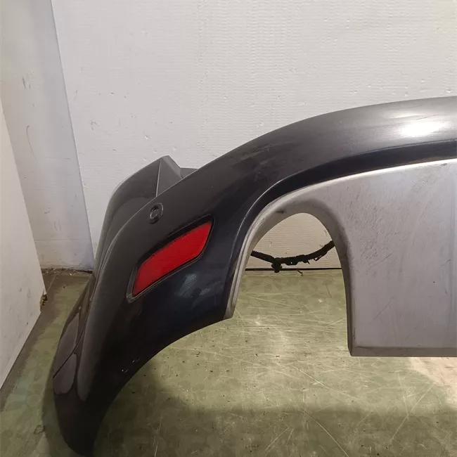 Paraurti posteriore centrale Singolo scarico