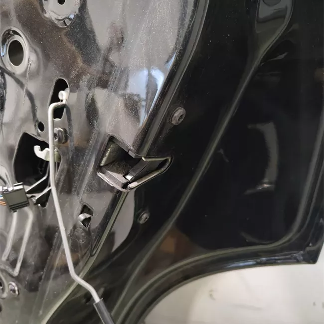 Porta posteriore destra