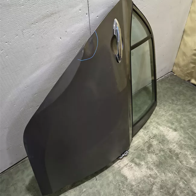 Porta posteriore destra