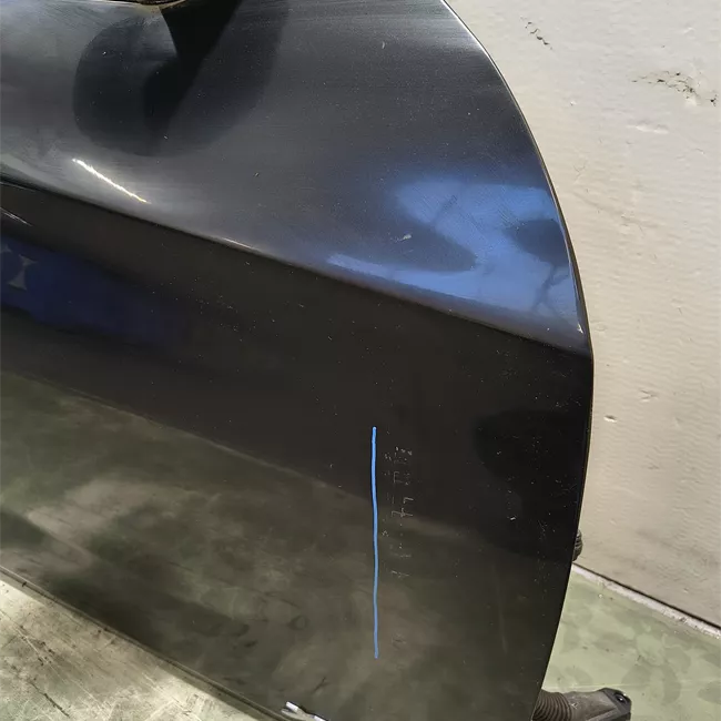 Porta anteriore destra