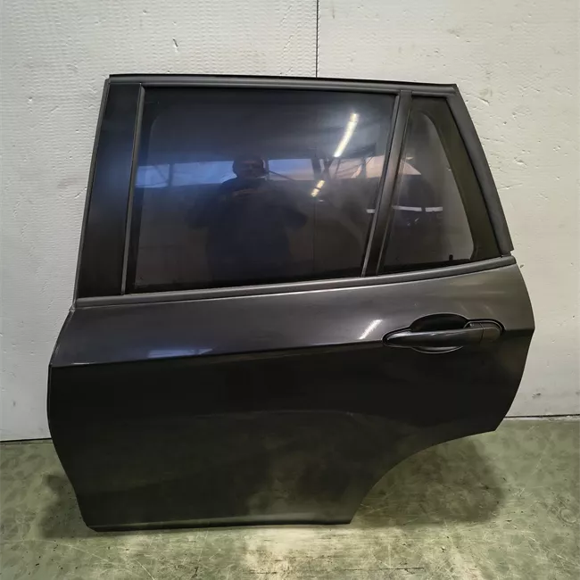 Porta posteriore sinistra