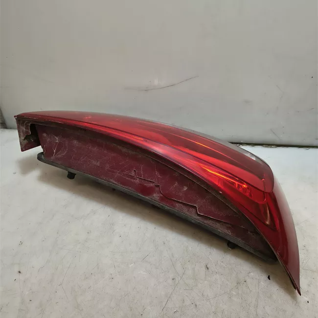 Fanale posteriore sinistro Led